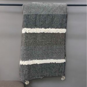 Tuffed Cotton Throw